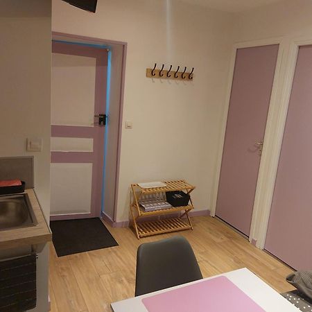 Studio Refait A Neuf Clos Saint Genest Manzat Exterior photo