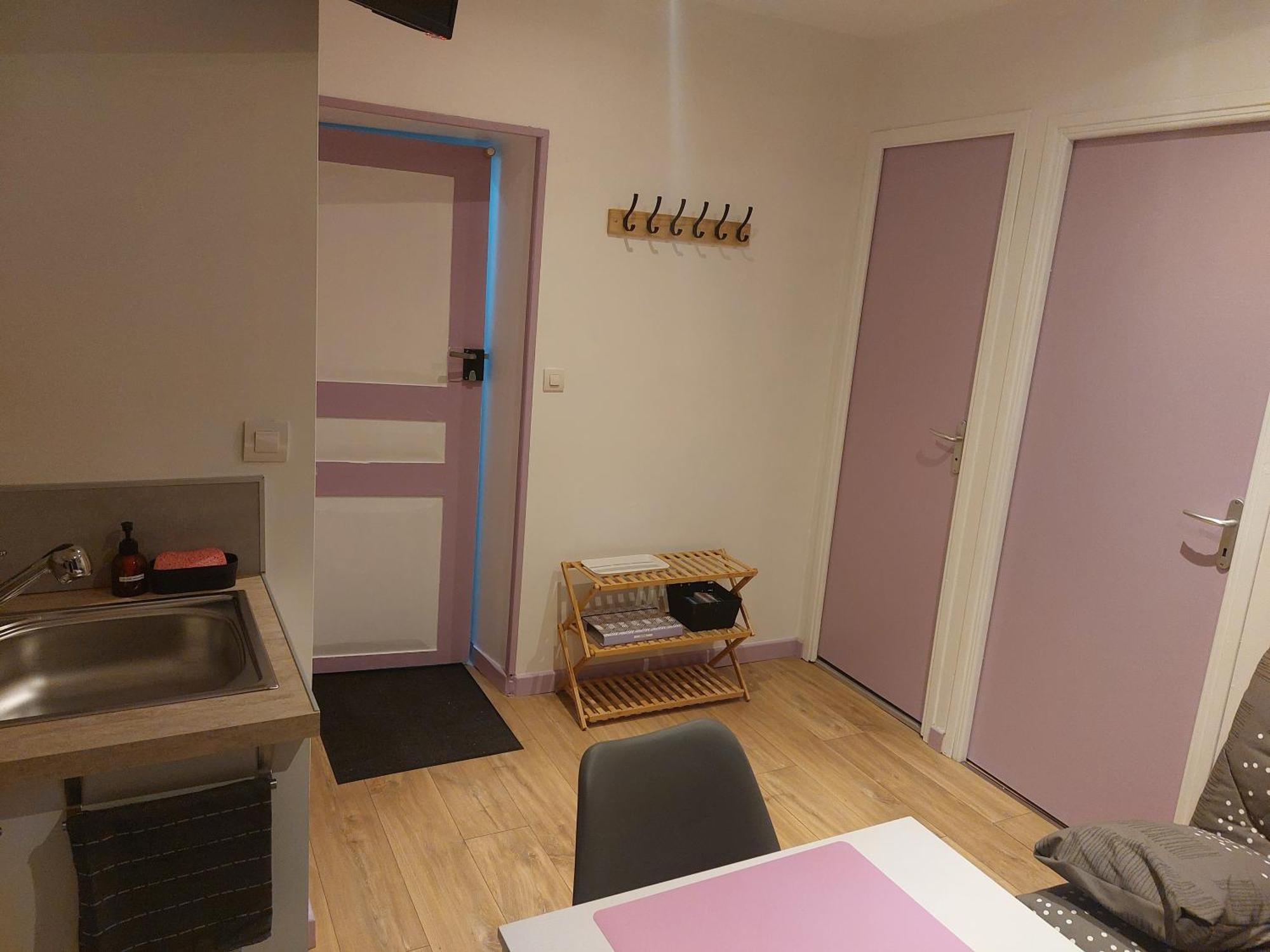 Studio Refait A Neuf Clos Saint Genest Manzat Exterior photo